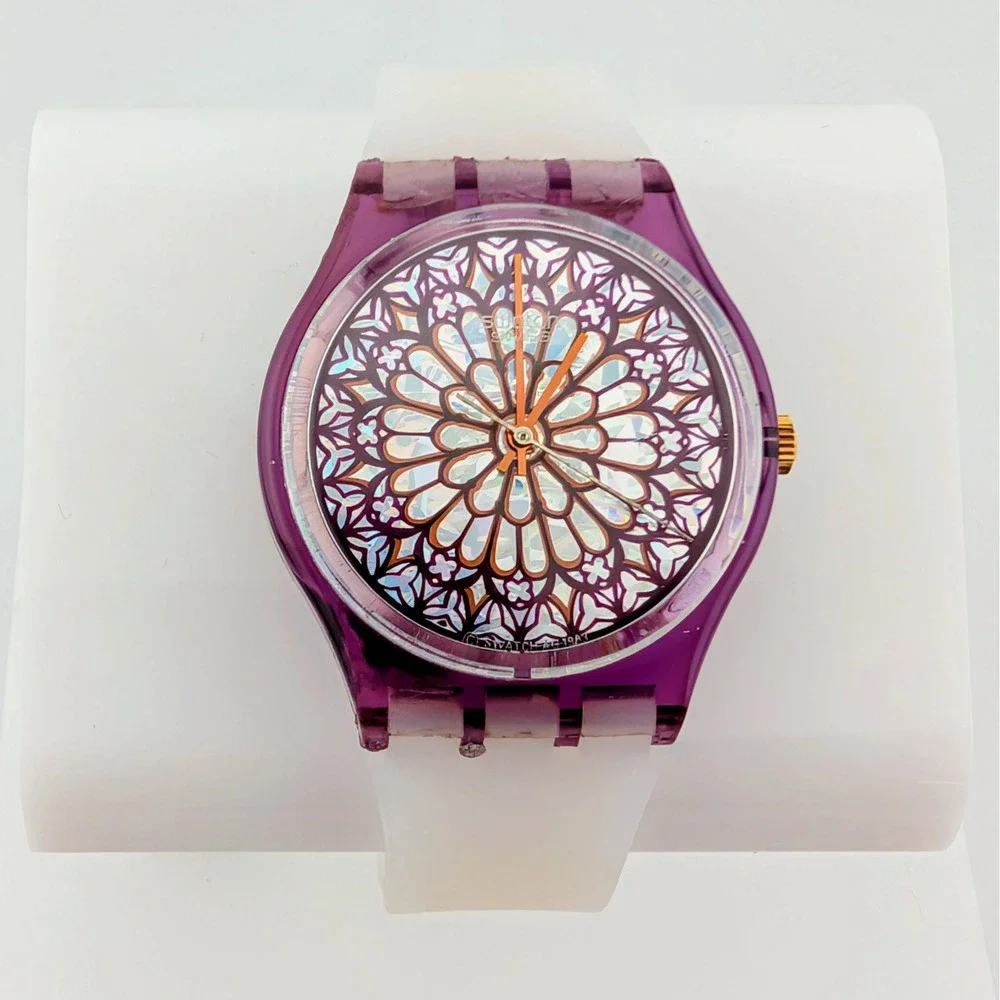 Vintage 1994 Swatch Gent Quasimodo GV108 Notre Dame Stained Glass 34mm Watch